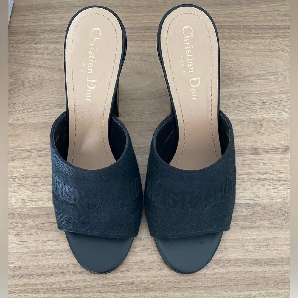 Dior leather wedges size 38